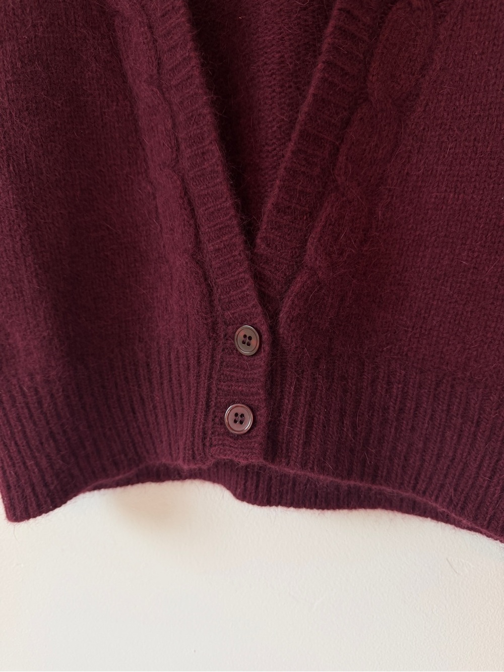 Scotland Yard Burgundy Lambswool Angora Rabbit Vest Maroon Wool Vintage, size 34 - Picture 16 of 16